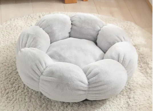 Plush Flower Pet Nest Bed