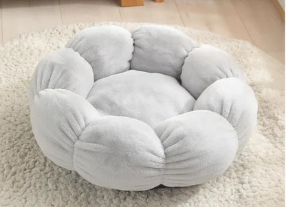 Plush Flower Pet Nest Bed