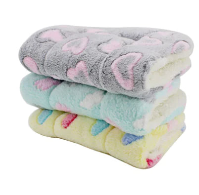 Thick Winter Pet Mat for Cats and Dogs - Fleece Blanket