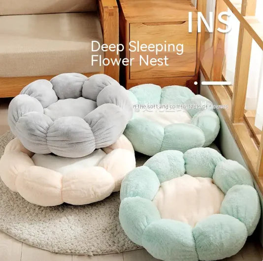 Plush Flower Pet Nest Bed
